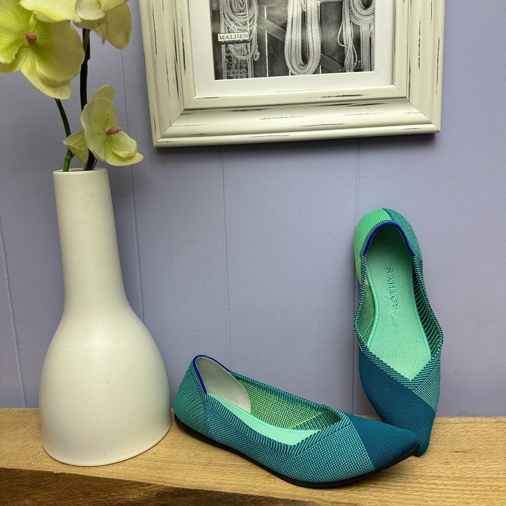 Rothy’s The pointy toe flats - Picture 3 of 10
